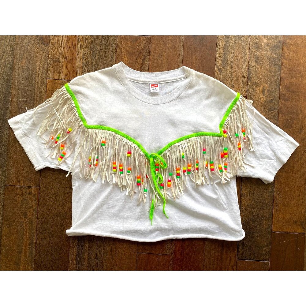 90s vintage colorful fringed beaded festival reworked cropped tee shirt crop top